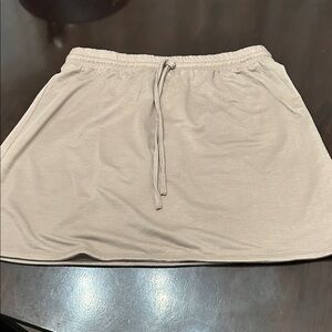 Chic Beige Women's Mini Skirt